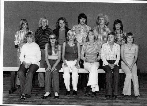 Jyderup Realskoles 9b kl 1974